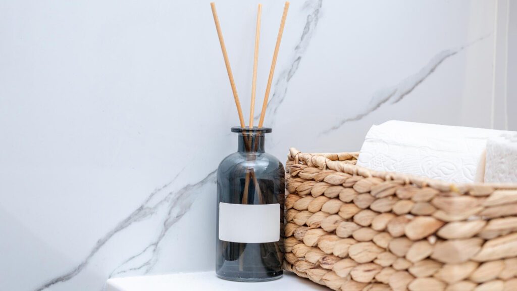 Aromatic Air Freshener in bathroom necessary place for fresheners