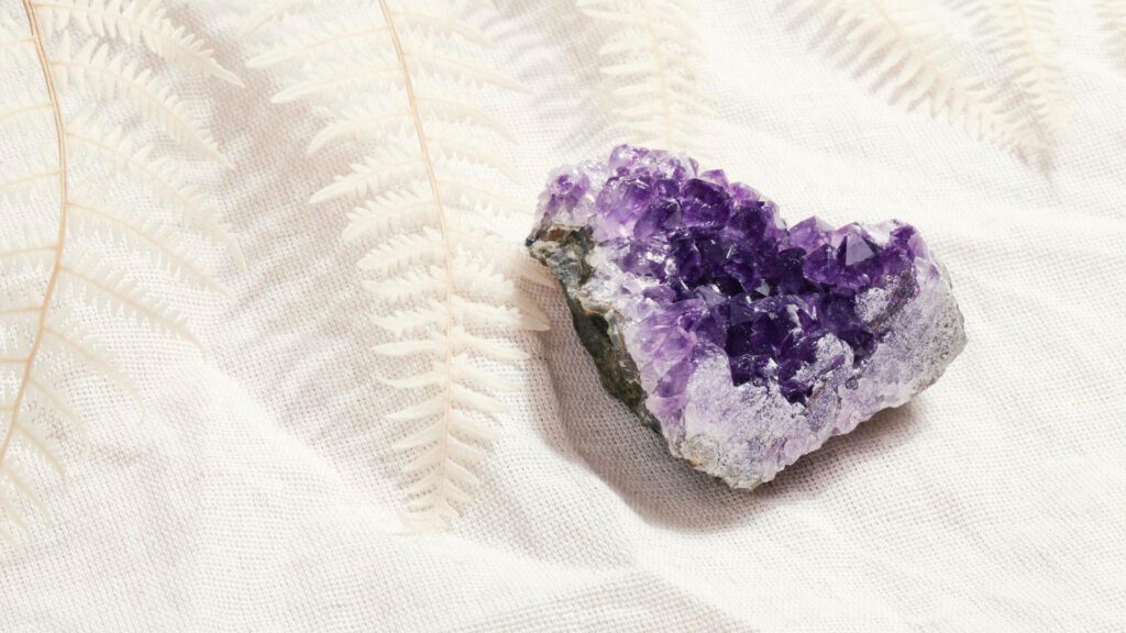Amethyst crystal safe to put in candles