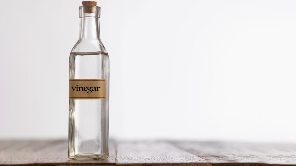 White Vinegar to Get Rid of Home Odors